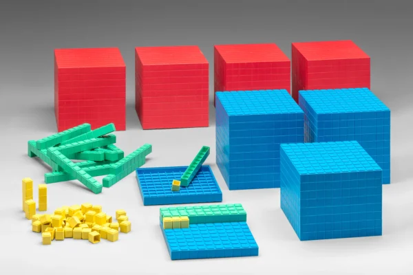 Sistemul zecimal - Set pentru clasa 184 piese - 039583.000